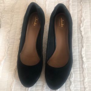 Clark’s Chorus Chic Black Suede Pumps